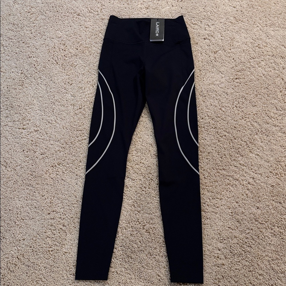 Laird High-Waist Sculpting Leggings in Black 🖤 - Picture 6 of 15